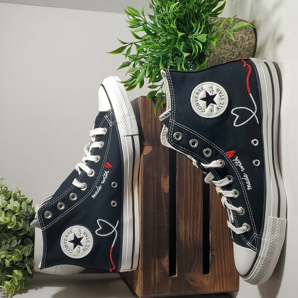 Converse Chuck Taylor All Star High 'Made with Love Womens 11 - Picture 11 of 14